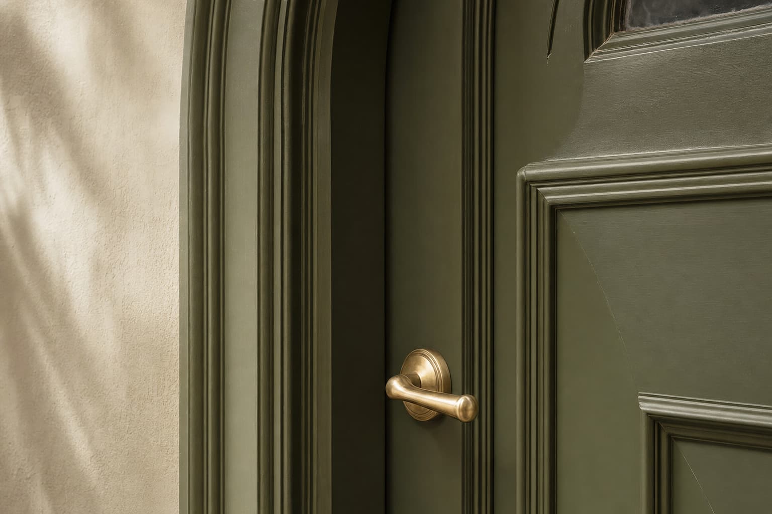Illustrative practical paint and decorating advice